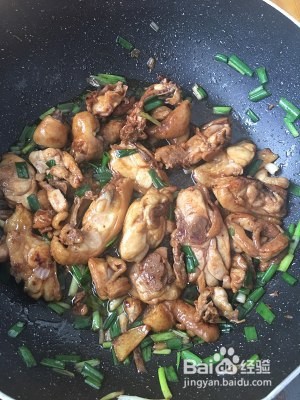 自制美味的红烧鸡肉的做法