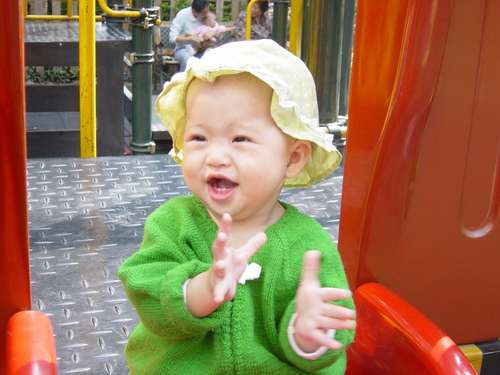 0~3岁宝宝的语言表达能力怎样培养