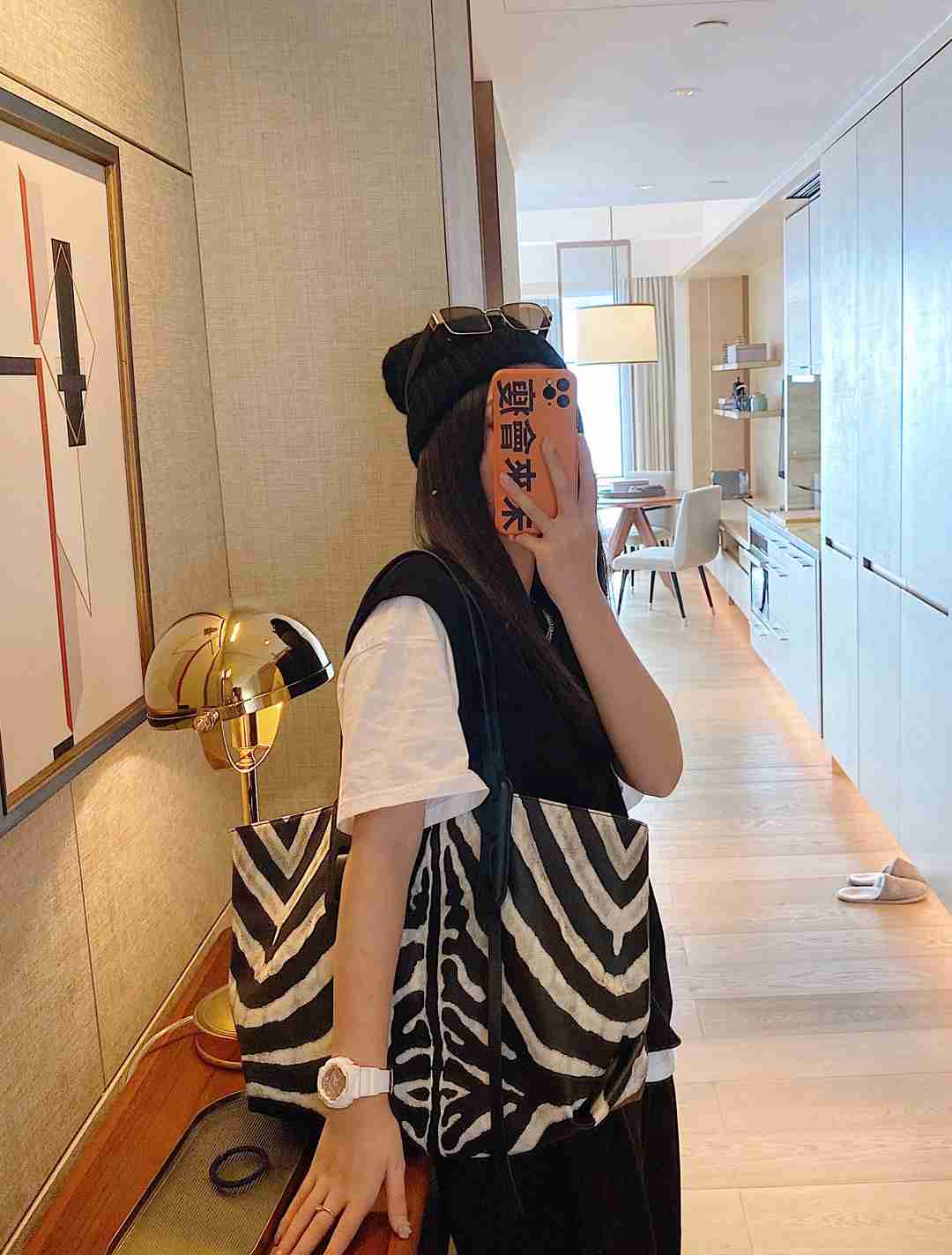 大容量通勤托特包，豹纹外表