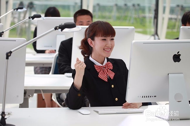 中考成绩相继出炉 初中生学技能还是读高中？