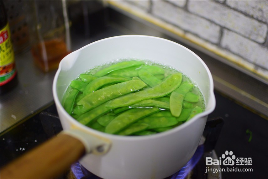 蚝油木耳荷兰豆怎么做