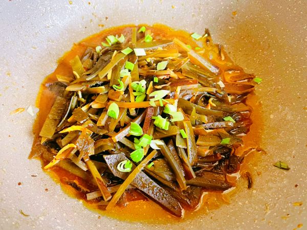 酱味糖醋姜蒜海带丝