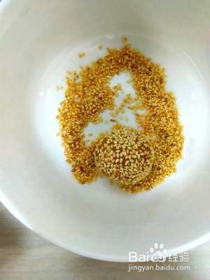 鹌鹑蛋麻球的做法