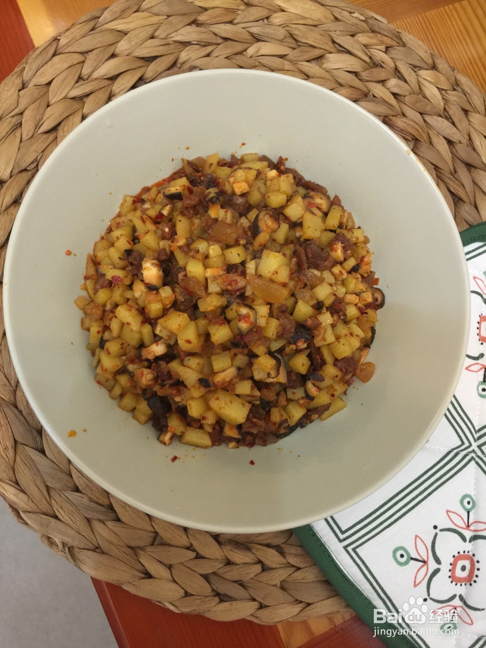 味他菜谱：炒三丁