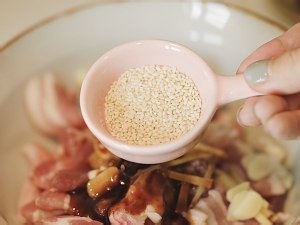 教你怎么做超正宗平底锅版韩式烤五花肉