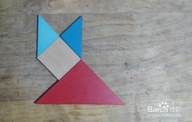 用七巧板怎样拼一只向前跑的小猫?