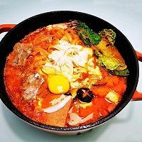 #快手又营养，我家的冬日必备菜品#足料部队锅