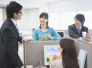 在政府单位上班如何做一个受欢迎的人