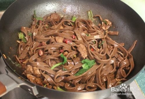 辣味牛肉巧克力义大利面是如何做的？