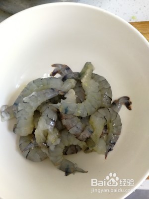 食补养生韭菜虾仁鸡蛋三鲜馅儿饺子