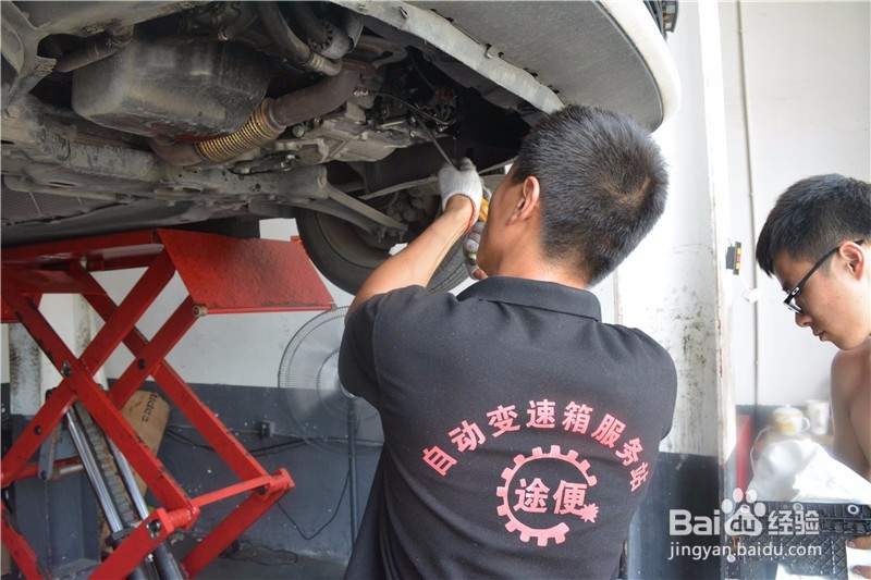 高尔夫变速箱常见故障异响冲击顿挫不升档解决