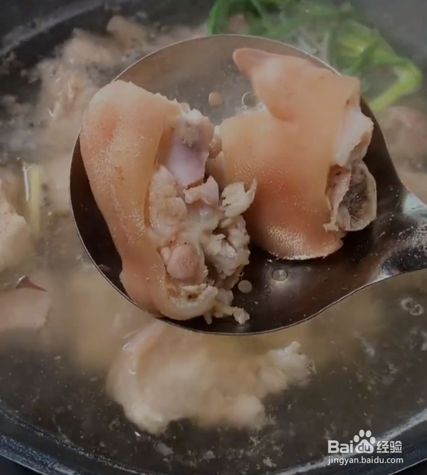 黄豆焖猪蹄的家常做法