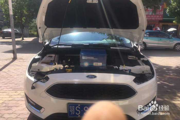 福克斯汽车车灯如何改装阿帕2H套装