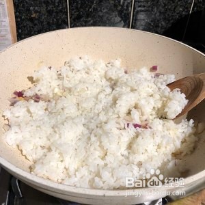 怎么做卷心香菇牛肉饭?