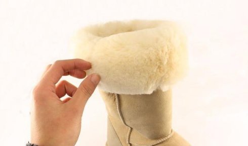 羊皮毛一体UGG雪地靴的真假辨别（多图）