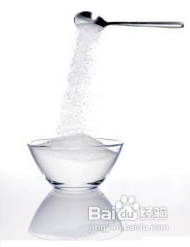 用盐洗脸的方法