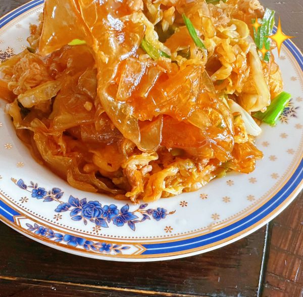 五花肉炒酸菜粉皮