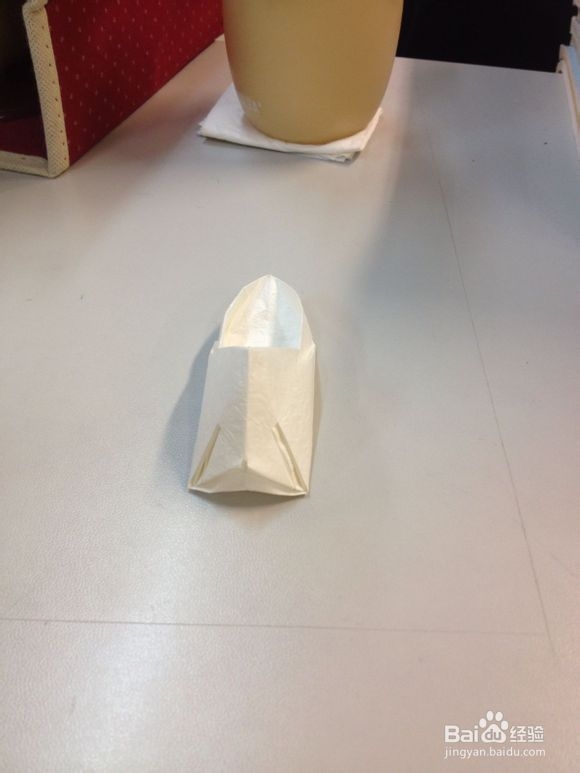 绣花鞋折法教程