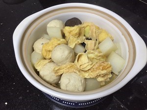 广式鱼丸萝卜煲