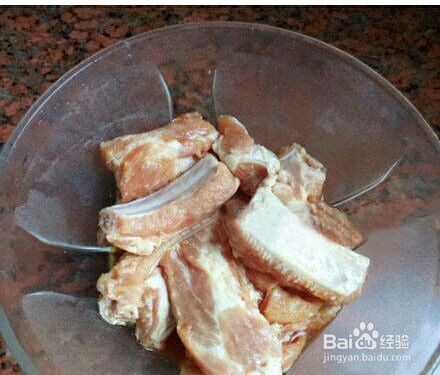 学做蒜香辣排骨