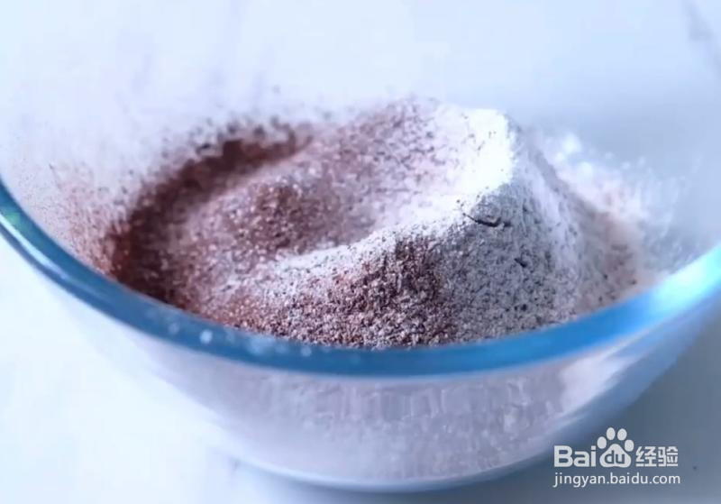 零难度巧克力古早蛋糕的做法