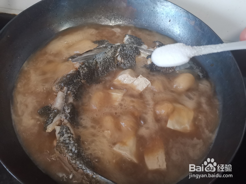 白鱼炖冻豆腐