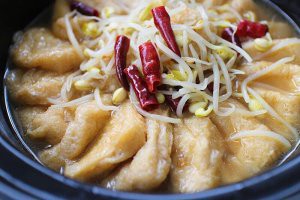 豆芽煮豆泡（超级下酒菜）怎么做？详细教程图解