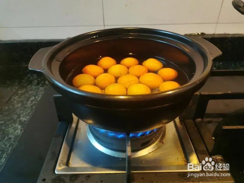 如何制作冰糖金桔,有效针对反复咳嗽?