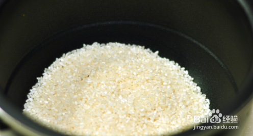 铁釜石锅拌饭的做法