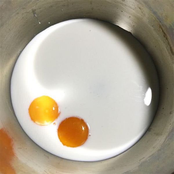 香浓巧克力慕斯杯