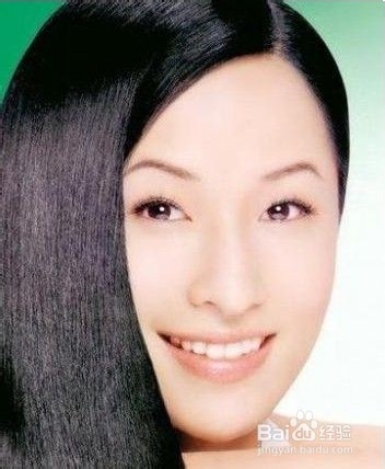 学会7招 摆脱油腻发根 油性头发护发调理
