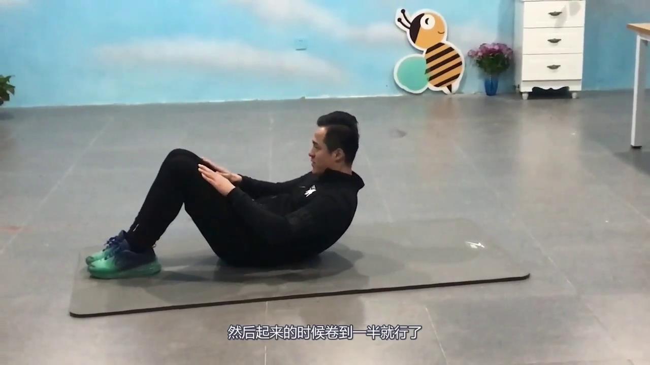 如何练出迷人的腹肌