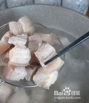 如何自制家庭版鲜汁红烧肉