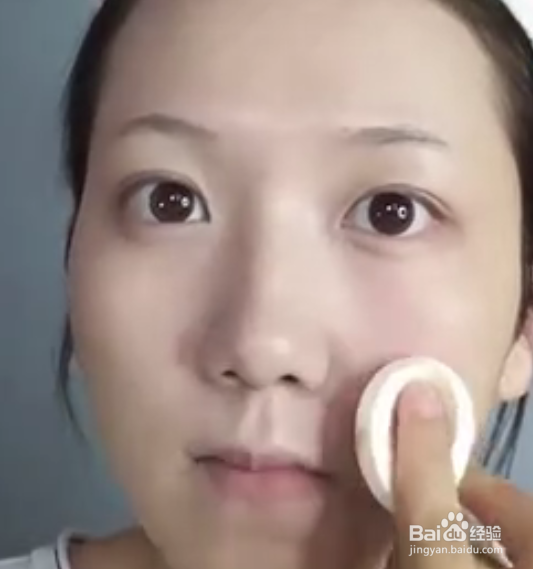 想要粉底不卡粉浮粉我来教你怎么做