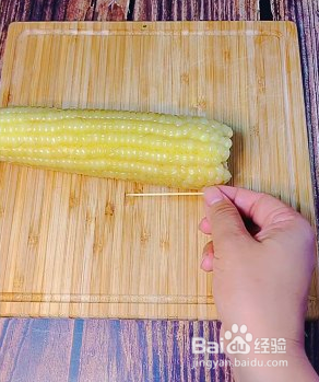 网红小吃——牙签玉米粒