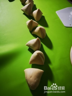 青椒素包子的做法