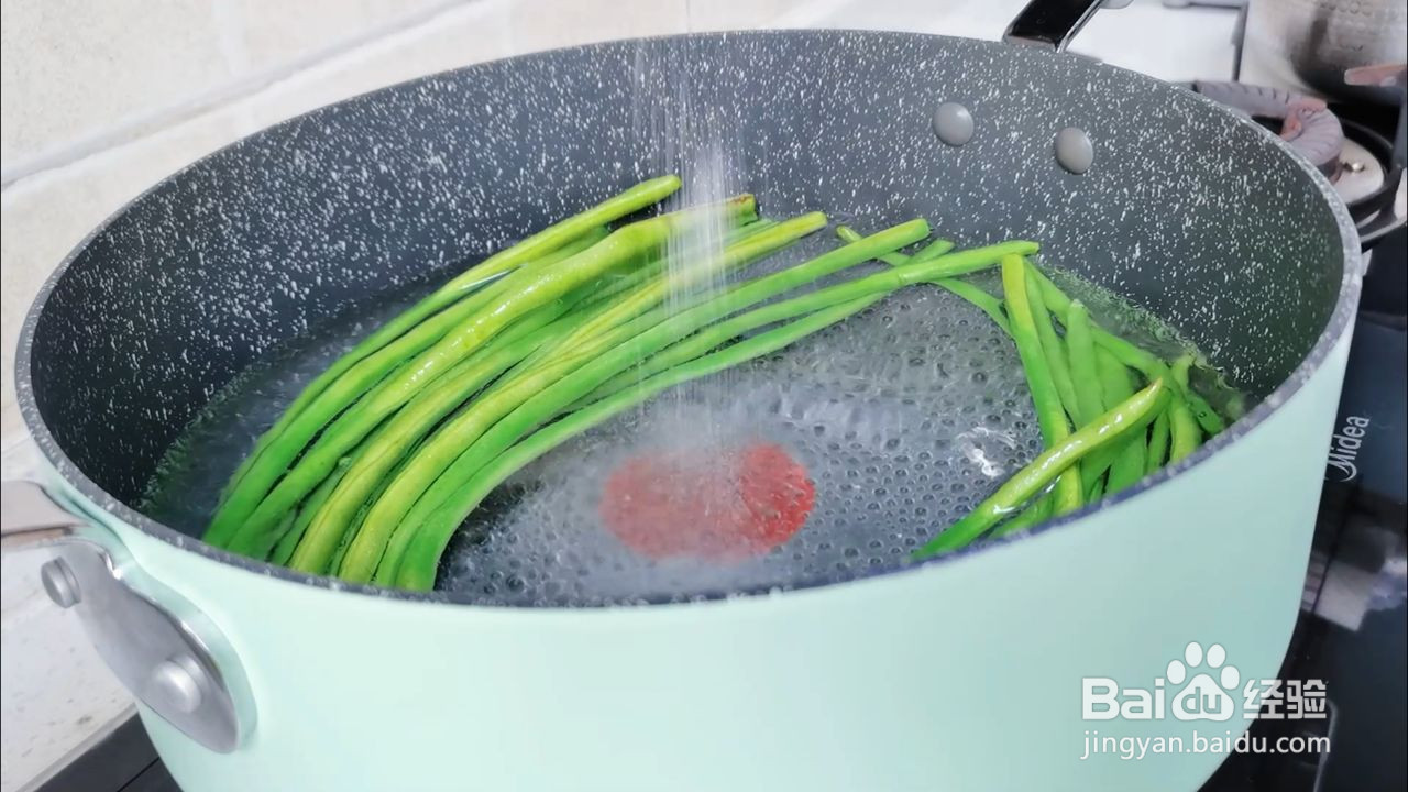 豇豆酱肉包的做法