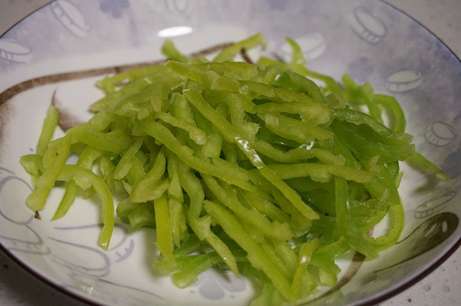 鸡丝滑子菇的做法