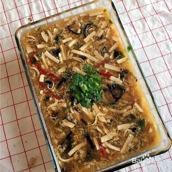 天气变冷,暖心开胃的酸辣汤陪你过寒冬。