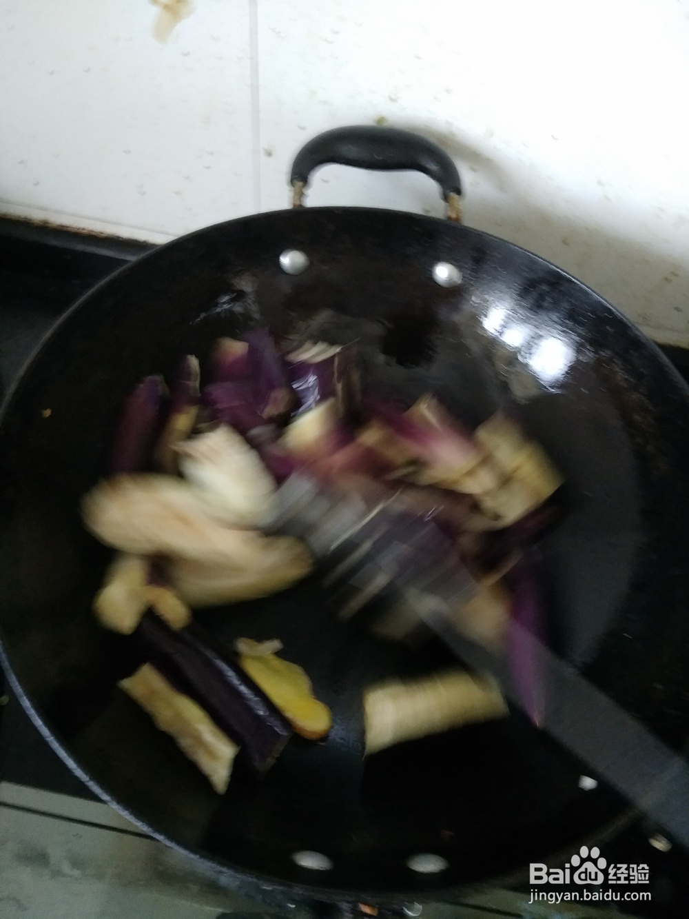 酱炖手撕茄子