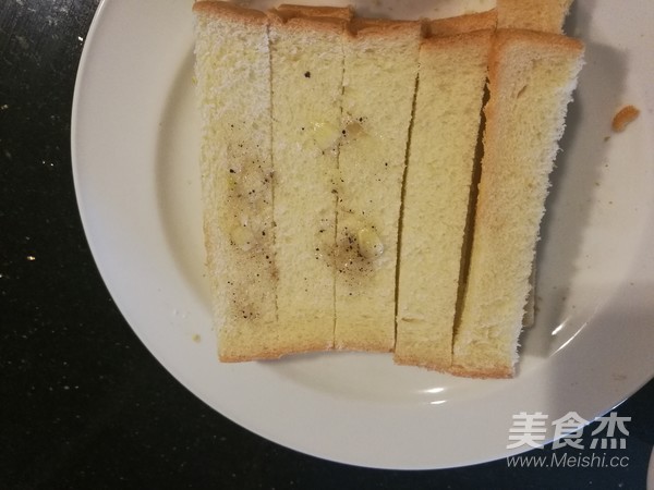 蒜香吐司条的做法
