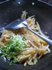 家常醋溜土豆丝的做法