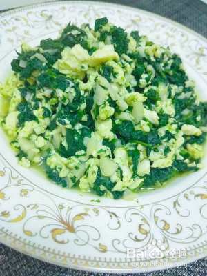 蛋白蒜蓉炒菠菜的做法