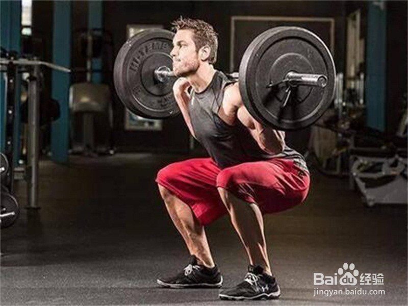 羽毛球爱好者如何提高步伐的移动速度