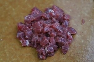 美味嫩爆牛肉粒