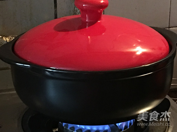砂锅烤板栗的做法