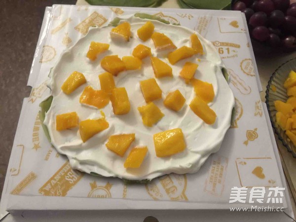 芒果榴莲抹茶千层糕