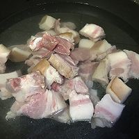 如何做美味的秘制红烧肉
