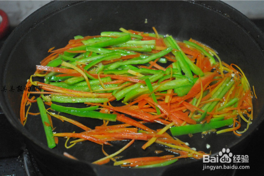 素炒油条的做法