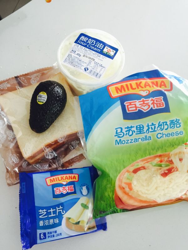 意式肉酱芝士酸奶油烤吐司